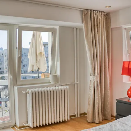 Bliss: Modern On Unirii Street Apartment *